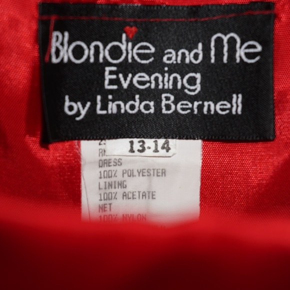 Fire Red Prom/Formal Strappy dress. - Picture 7 of 7